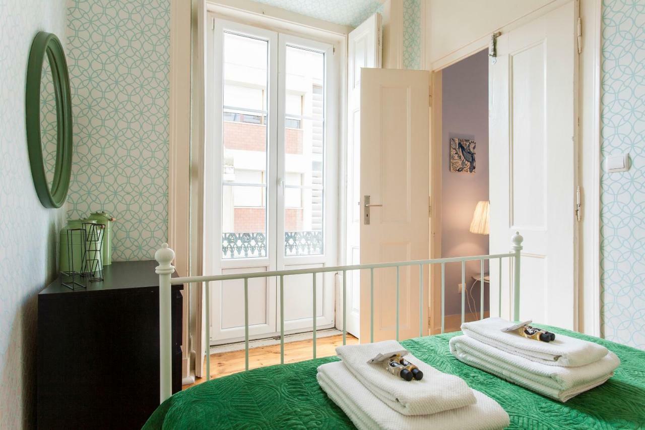 Bairro Alto 3 Bedroom Patio Flat! Lisboa Extérieur photo