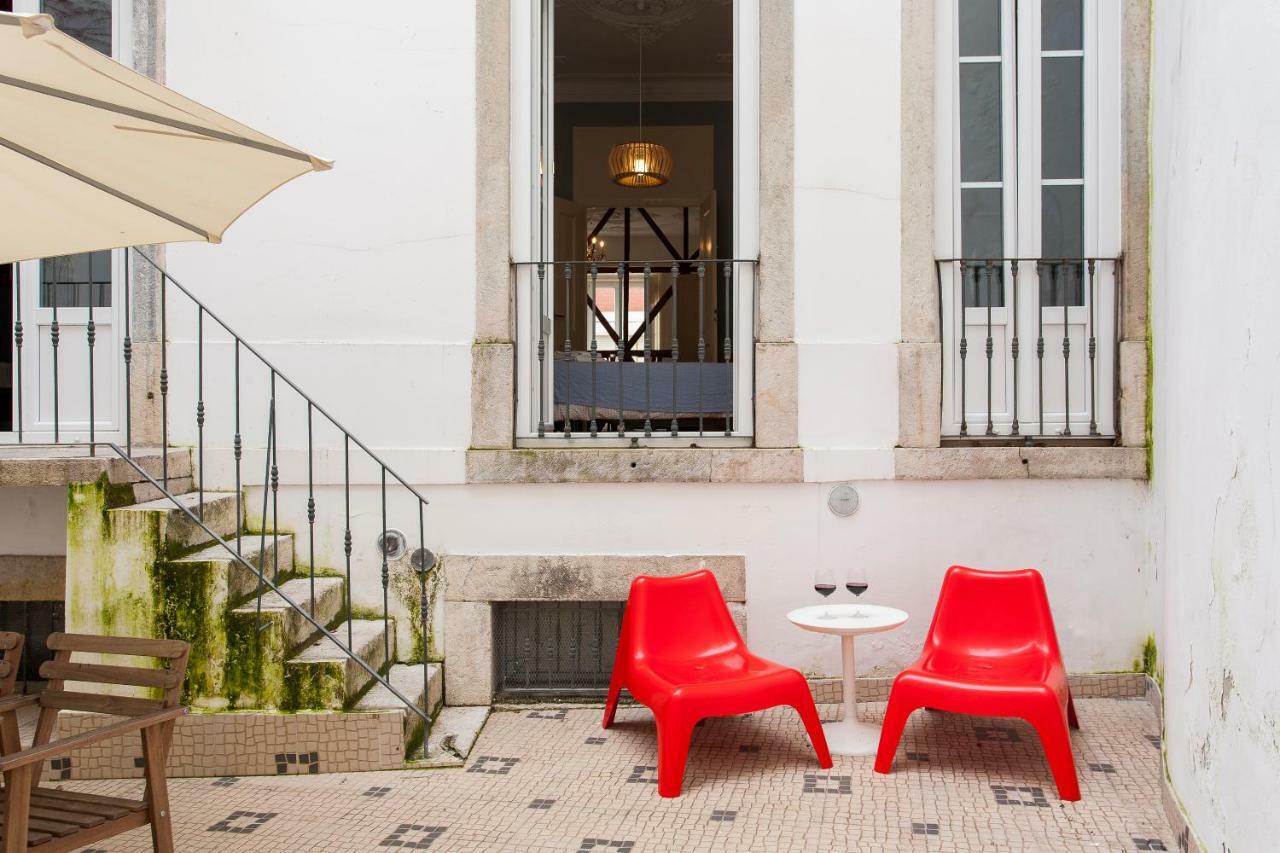 Bairro Alto 3 Bedroom Patio Flat! Lisboa Extérieur photo