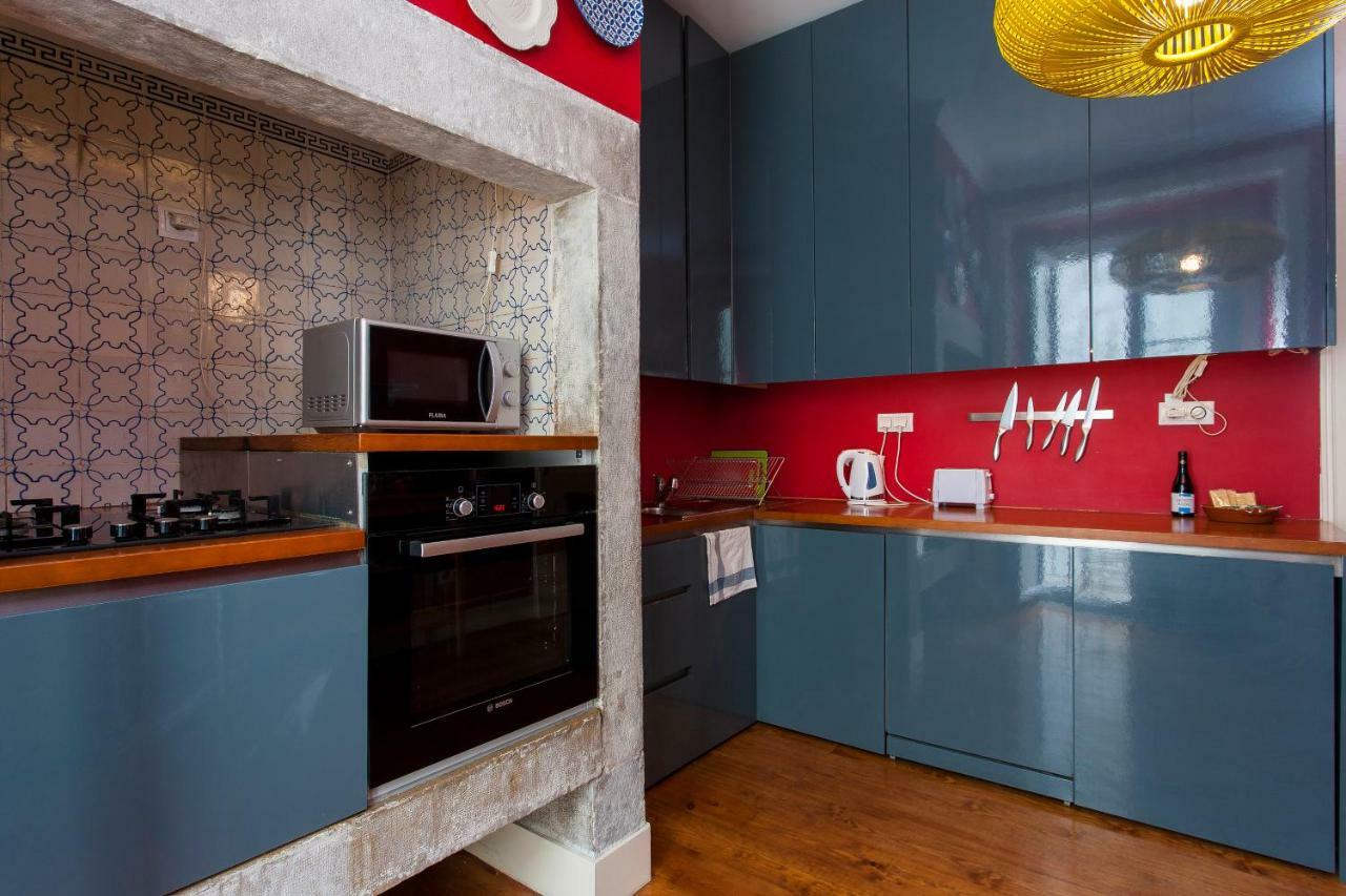 Bairro Alto 3 Bedroom Patio Flat! Lisboa Extérieur photo