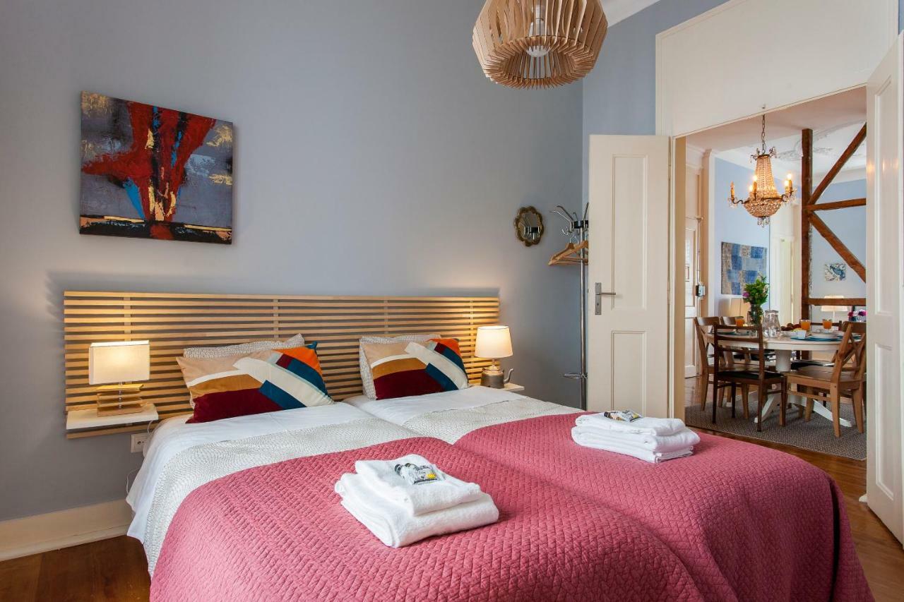 Bairro Alto 3 Bedroom Patio Flat! Lisboa Extérieur photo