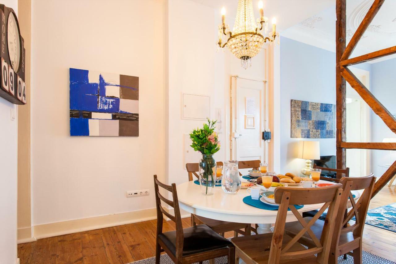Bairro Alto 3 Bedroom Patio Flat! Lisboa Extérieur photo